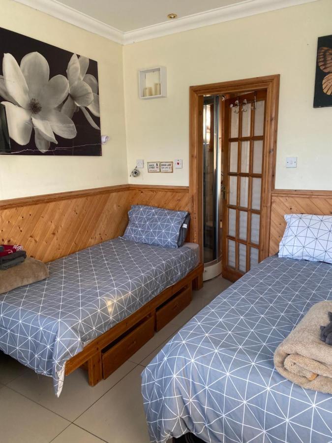 Big Home In London, Forest Hill 外观 照片